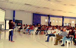 Capacitan-a-mujeres-comerciantes-de-mercados