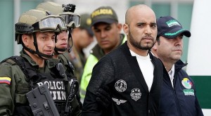 caracol-es-trasladado-al-penal-jpg_700x0